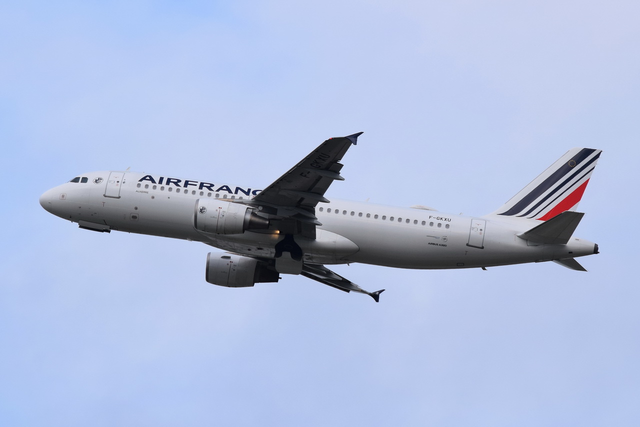 F-GKXU , Air France , Airbus A320-214 , 15.10.2022 , Berlin-Brandenburg  Willy Brandt  , BER , 