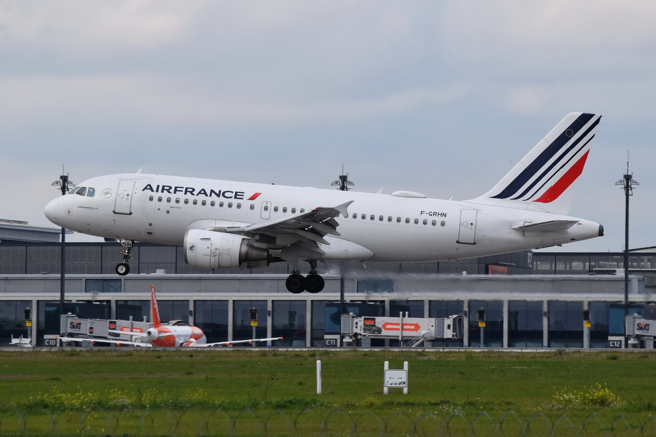F-GRHN , Air France , Airbus A319-111 , Berlin-Brandenburg  Willy Brandt  , BER , 15.10.2022 ,