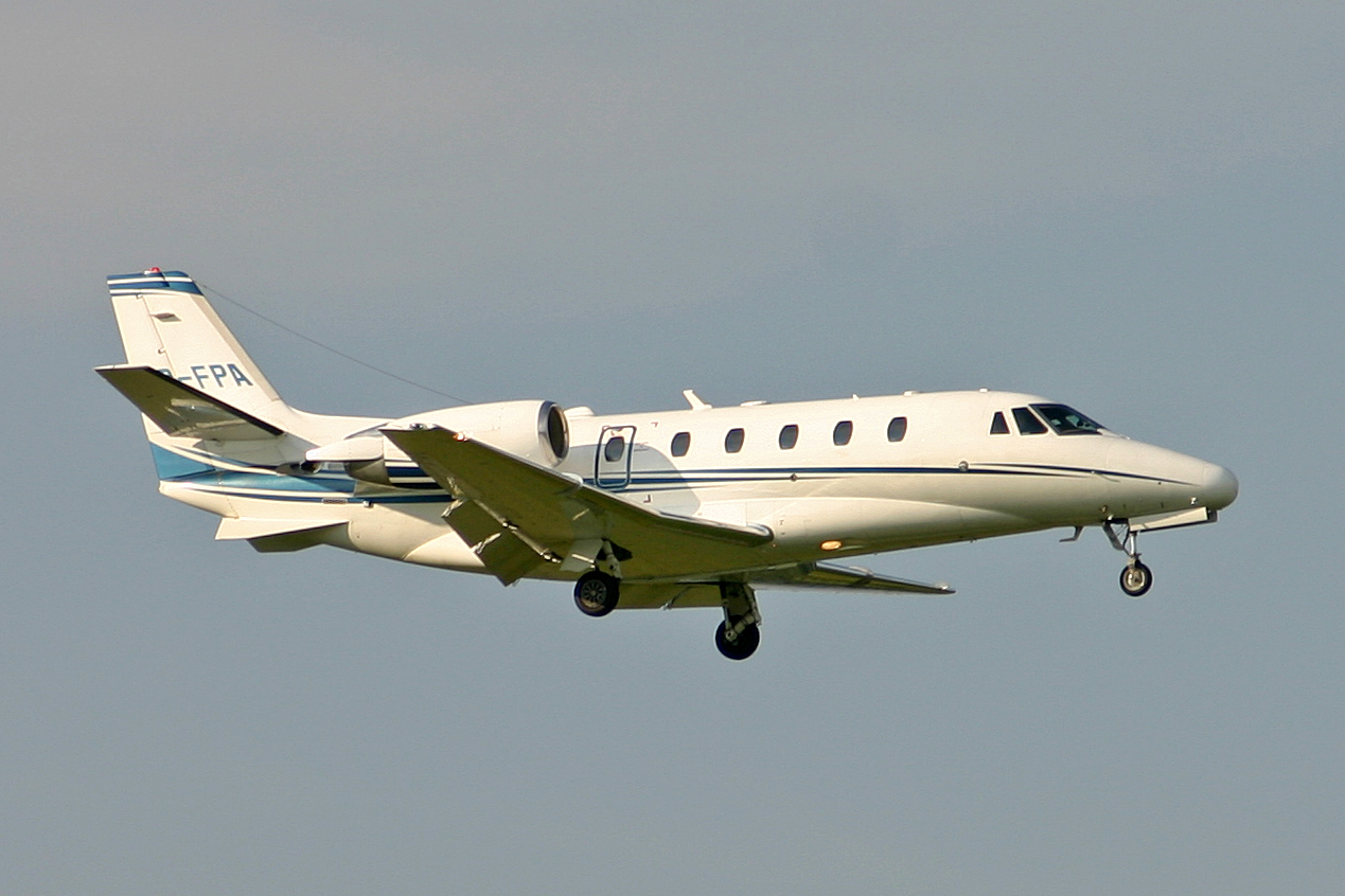 Flying Service, OO-FPA, Cessna 560XL Citation Excel, msn: 560-5248, 09.Juni 2008, ZRH Z�rich, Switzerland.