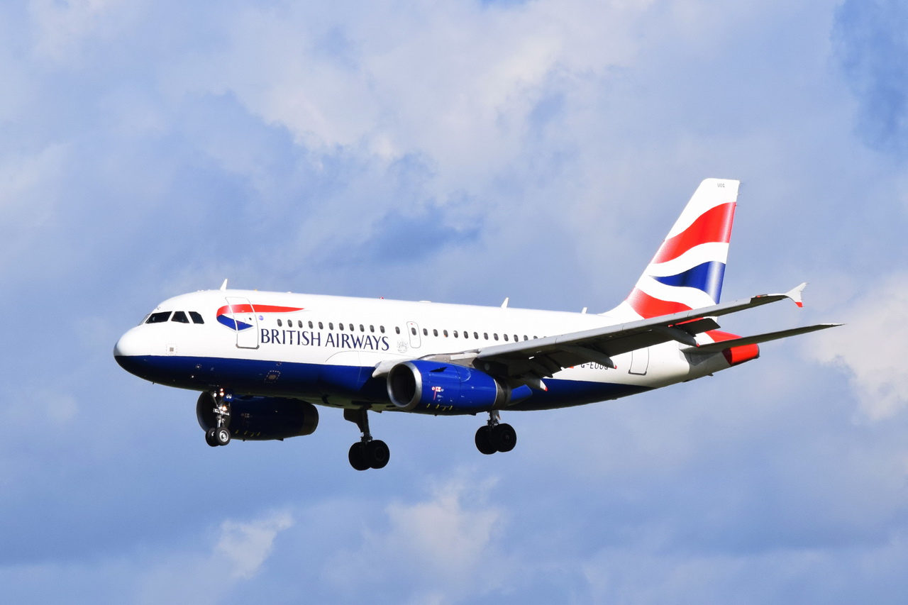 G-EUOG , British Airways , Airbus A319-131 , 16.09.2022 , Berlin-Brandenburg  Willy Brandt  , BER , 
