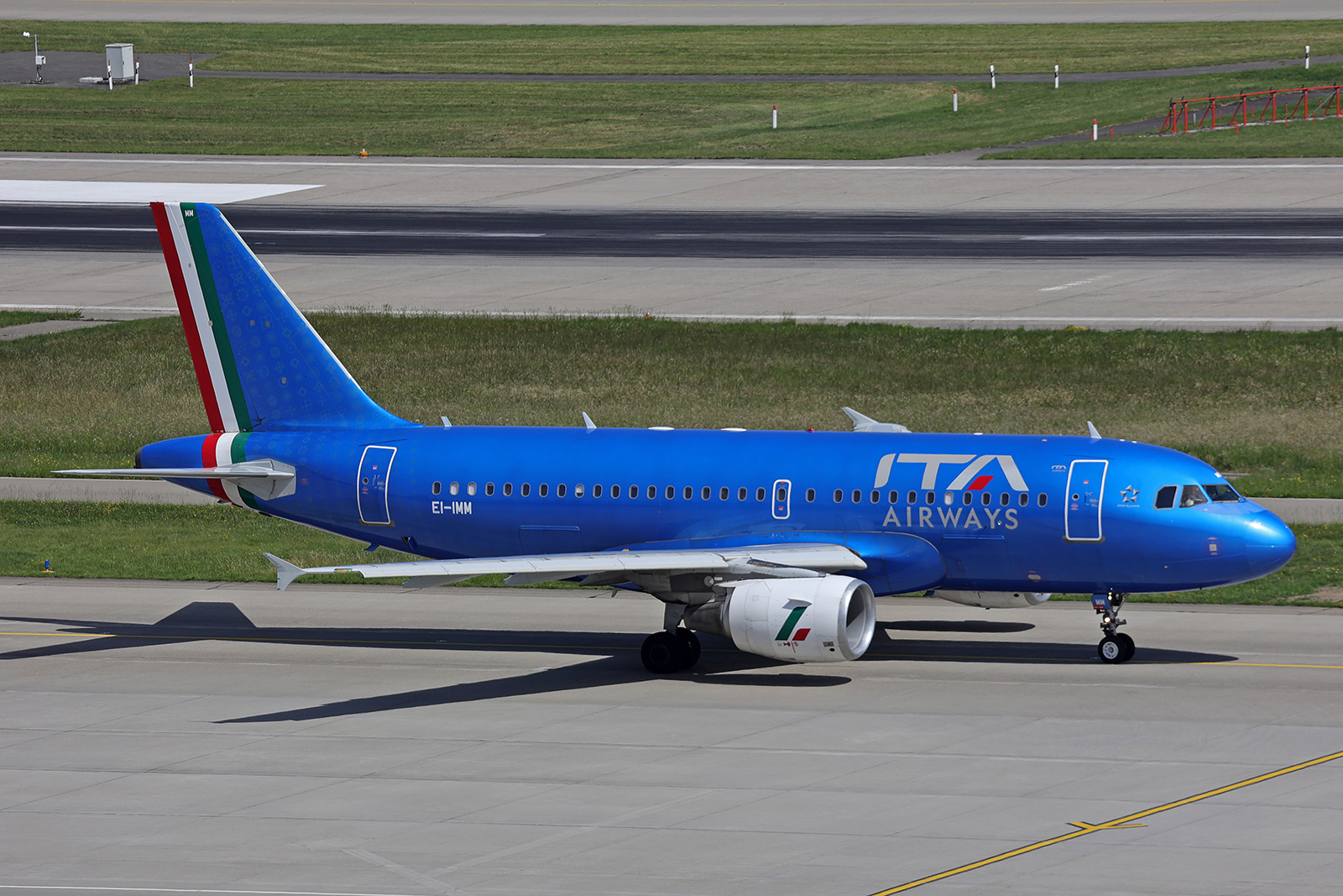 ITA Airways, EI-IMM, Airbus A319-111, msn: 4759,  Marco Simoncelli , 25.Mai 2026, ZRH Z�rich, Switzerland.