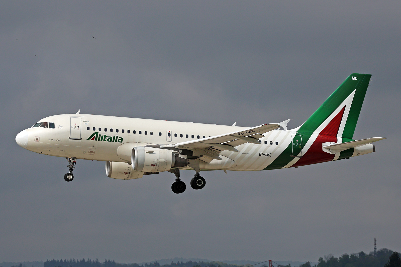 ITA - Italia Trasporto Aereo Alitalia, EI-IMC, Airbus A319-112, msn: 2057,  Isola Di Lipari , 03.Mai 2023, ZRH Zürich, Switzerland.
