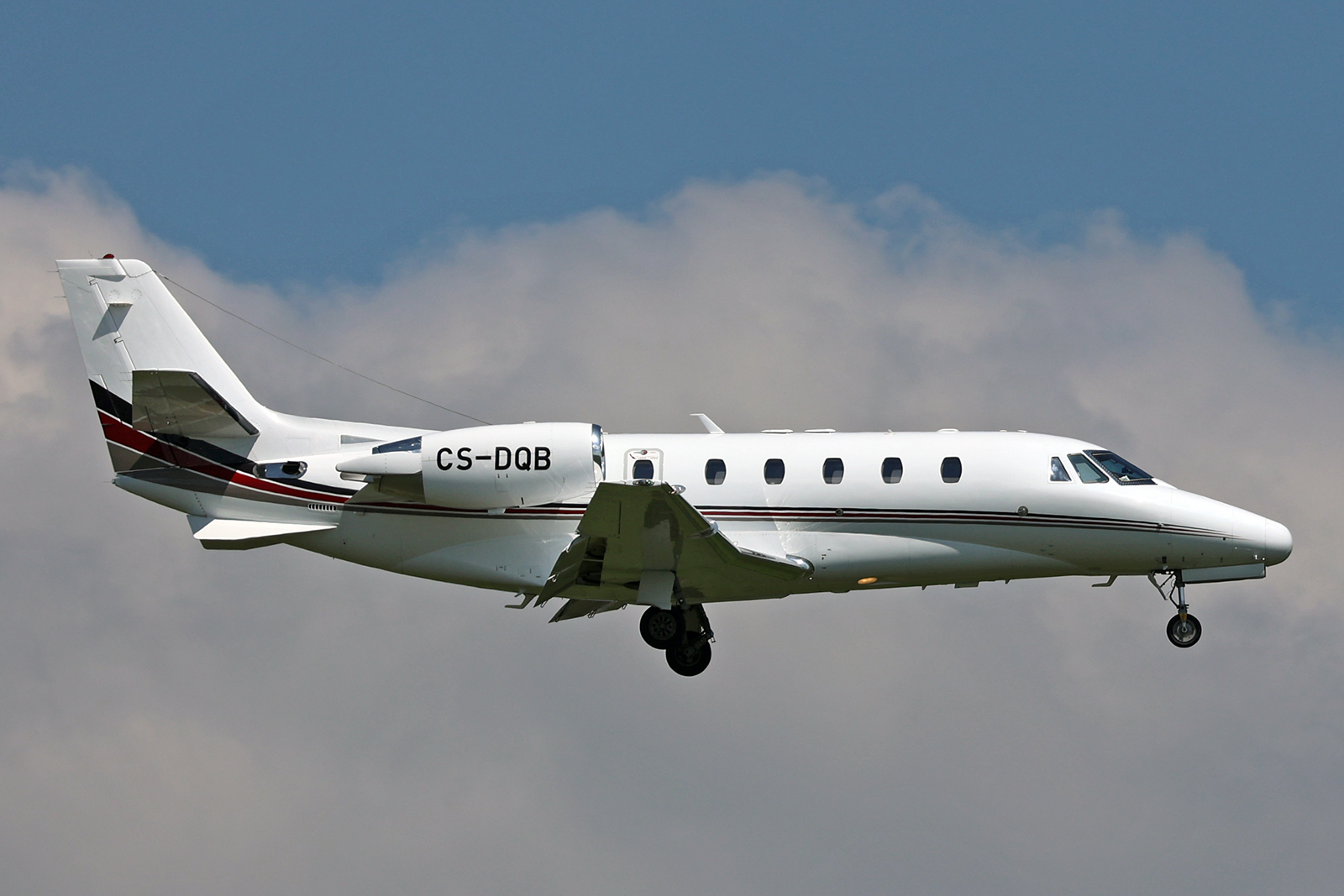 NetJets Europe, CS-DQB, Cessna 560XL Citation Excel, msn: 560-5803, 03.Mai 2023, ZRH Zürich, Switzerland.