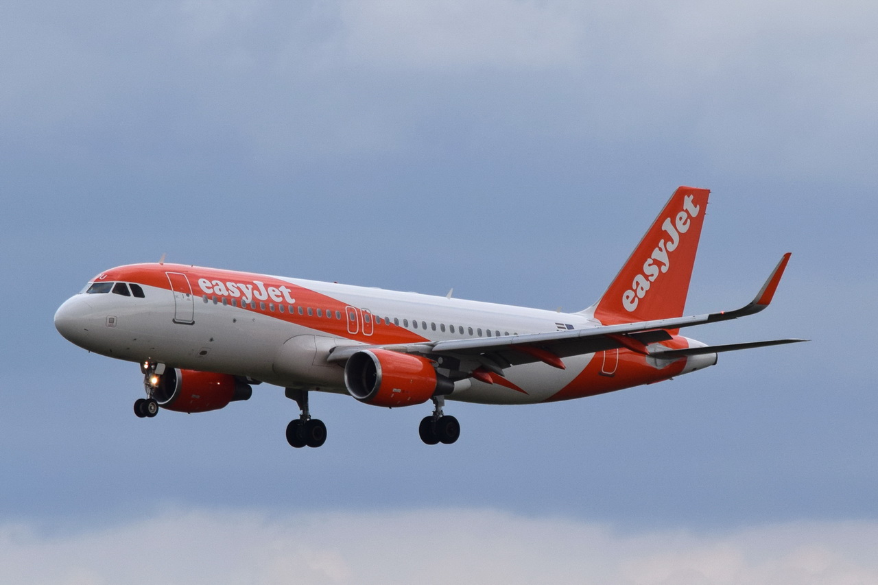 OE-IDU , easyJet Europe , Airbus A320-214(WL) ,  Berlin-Brandenburg  Willy Brandt  , BER , 04.10.2023 ,