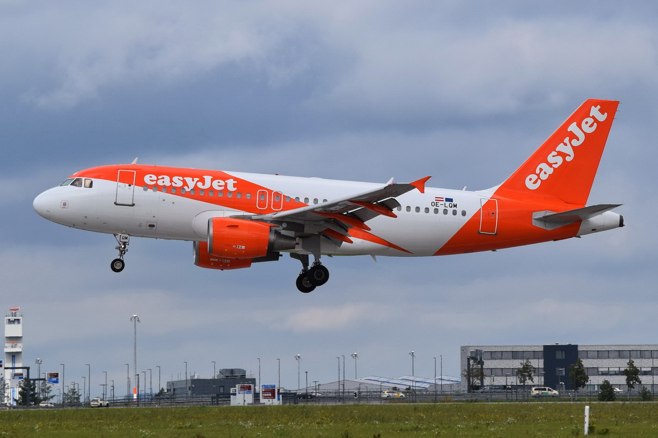 OE-LQM , easyJet Europe , Airbus A319-111 , 13.09.2023 , Berlin-Brandenburg  Willy Brandt  , BER ,