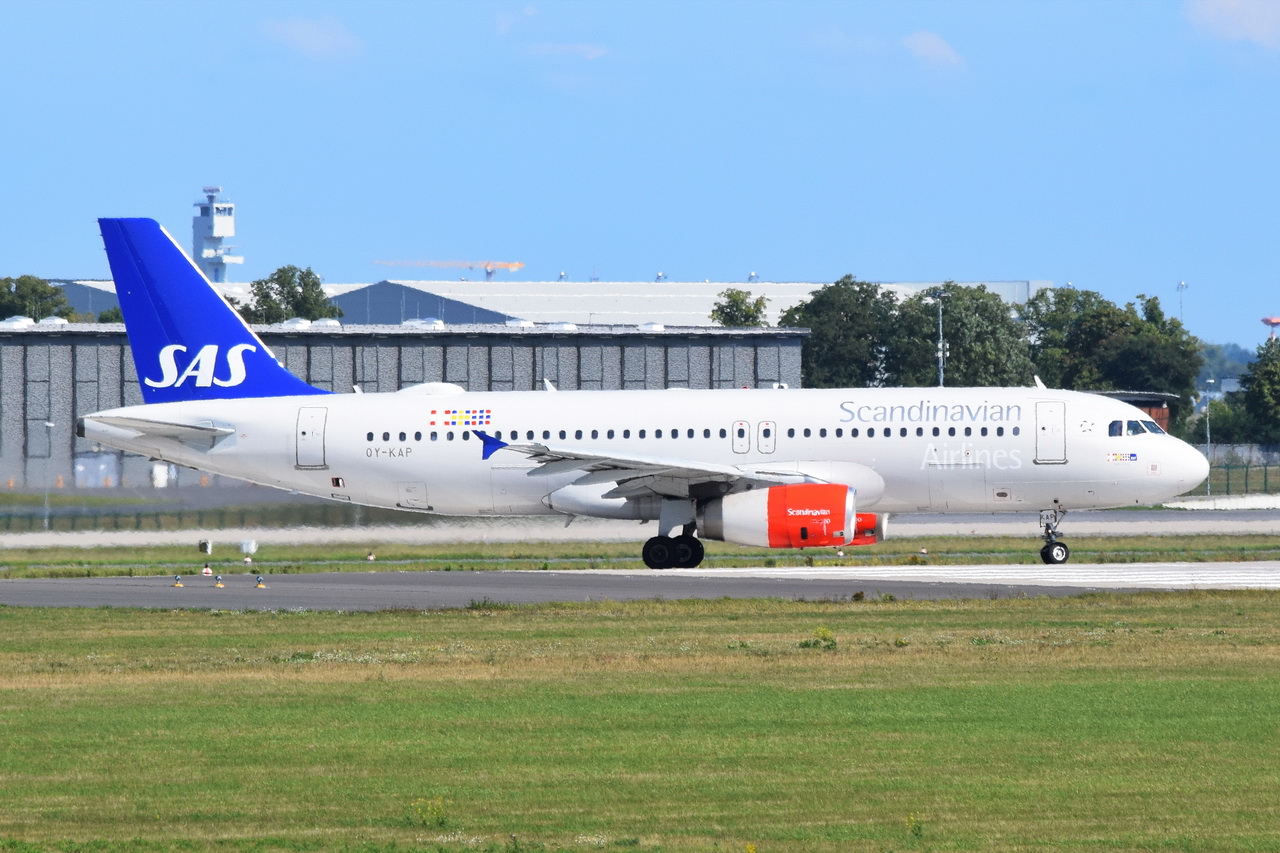 OY-KAP , SAS Scandinavian Airlines , Airbus A320-232 ,  04.09.2022 , Berlin-Brandenburg  Willy Brandt  , BER , 