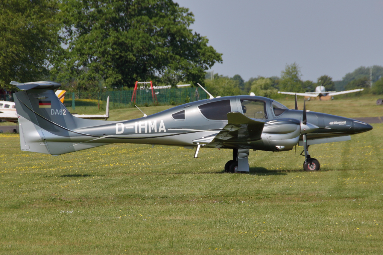 Privat, D-IHMA, Diamond Aircraft DA-62, S/N: 62.172. Bonn-Hangelar (EDBK) am 09.05.2026.