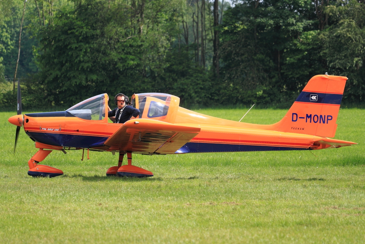 Tecnam P96 Golf, DMWRD, Flugplatz Moosburg auf der Kippe (EDPI), 9.9.