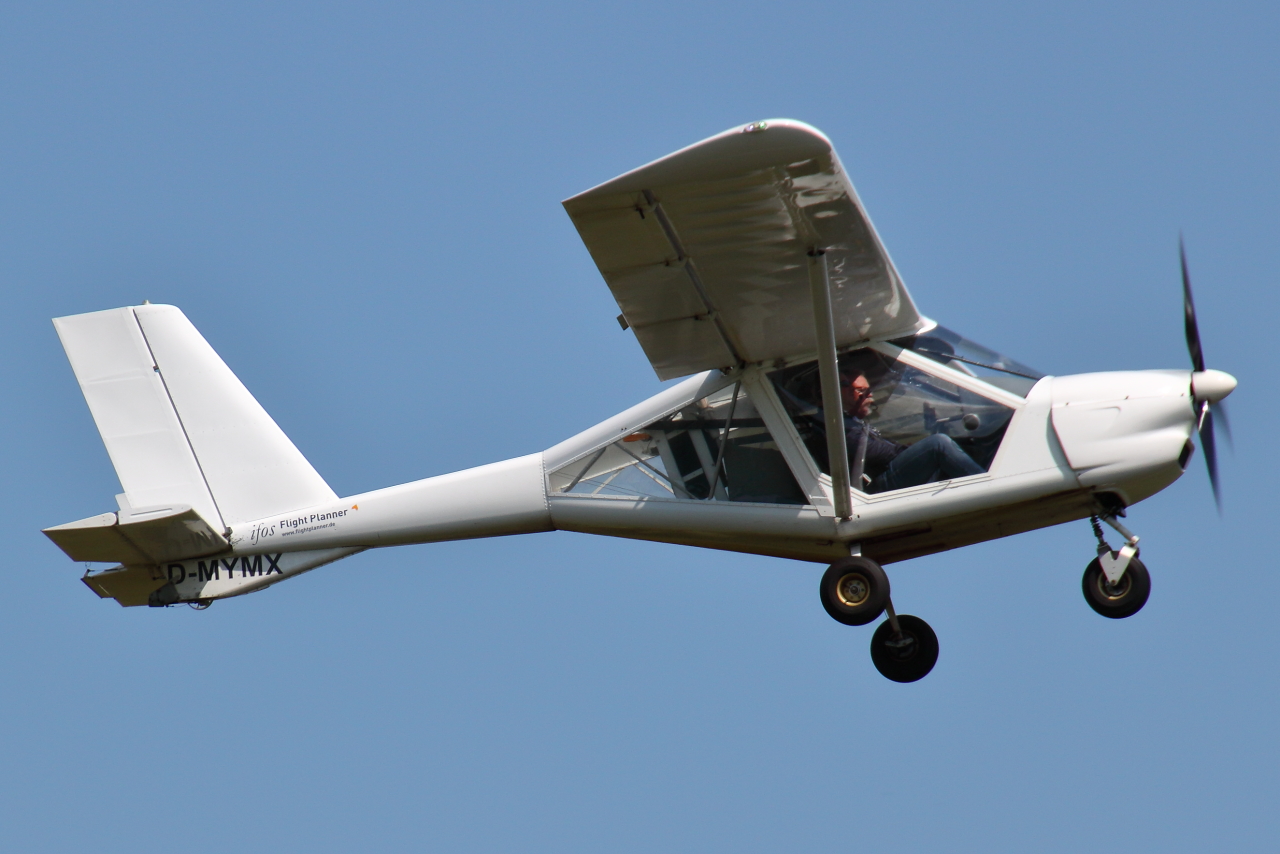 Privat, D-MYMX, Aeroprakt A22L Foxbat. Bonn-Hangelar (EDBK) am 09.05.2026.