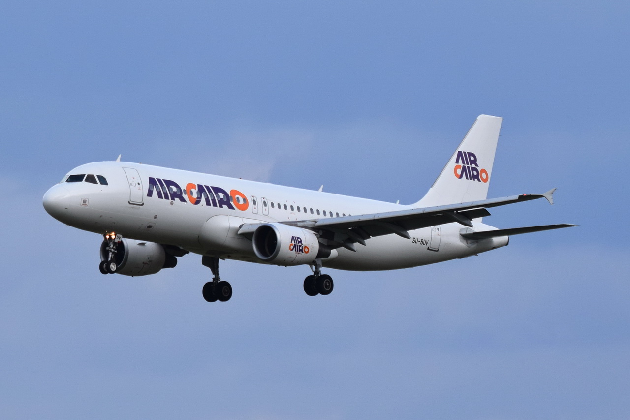 SU-BUV , Air Cairo , Airbus A320-214 , Berlin-Brandenburg  Willy Brandt  , BER , 04.10.2023 ,