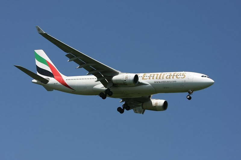 11.04.08 Takeoff A330 Emirates in Mnchen.

