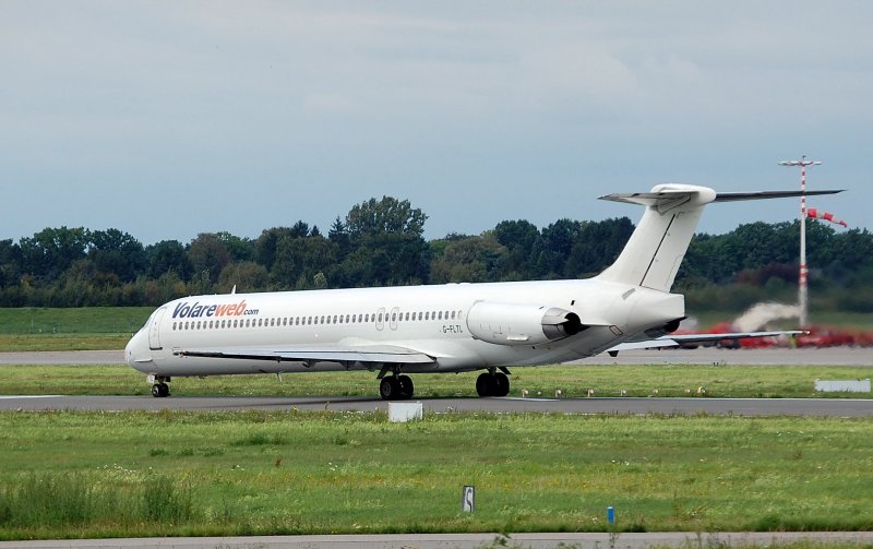 24.08.08 Die G-FLTL ist die einzigste MD83 von Volareweb.com
Sie besitzen noch 4 A320-200.