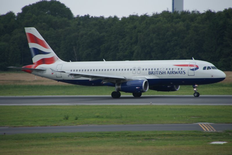 A320 der British Airways (G-EUUU) beim Start