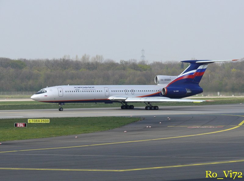 Aeroflot; RA-85668. Flughafen Dsseldorf. 06.04.2007.