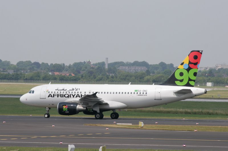 Afriqiyah 5A ONC 
 Airbus 319 
 Dsseldorf Flughafen