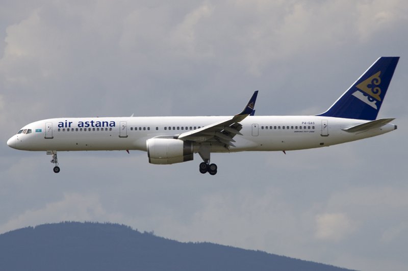 Air Astana, P4-GAS, Boeing, B757-265-ET, 20.07.2009, FRA, Frankfurt, Germany 

