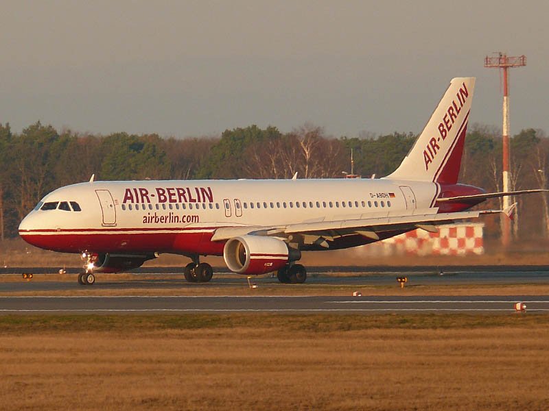 Air Berlin 320 D-ABDH Berlin TXL 15.12.2007
