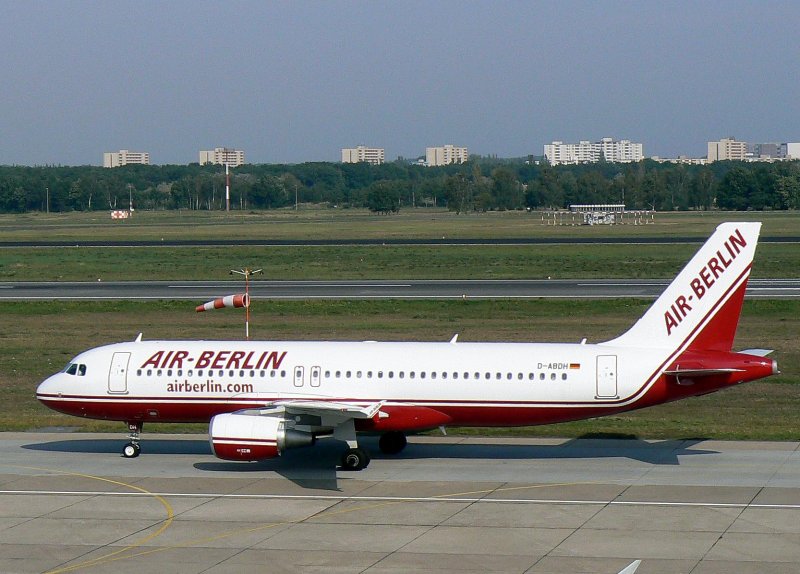 Air Berlin A 320-214 D-ABDH am 16.09.2006 auf dem Flughafen Berlin-Tegel