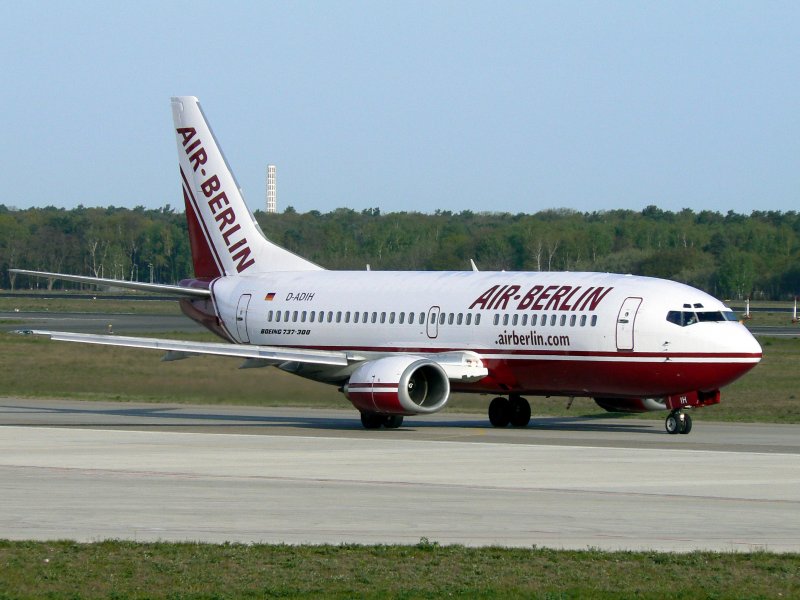 Air Berlin B 737-3YO D-ADIH am 21,04.2007 auf dem Flughafen Berlin-Tegel