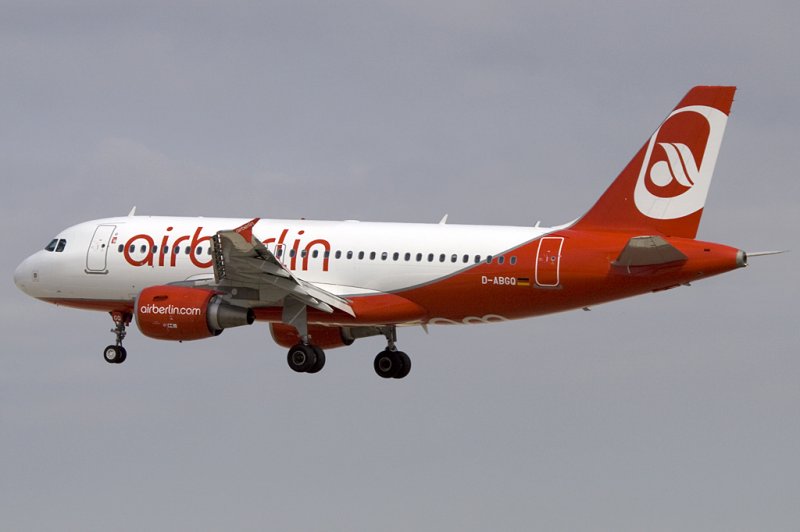 Air Berlin, D-ABGP, Airbus, A319-112, 21.06.2009, BCN, Barcelona, Spain 

