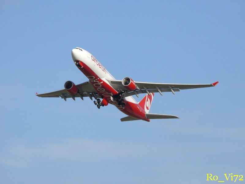 Air Berlin; D-ALPH. Flughafen Dsseldorf. 08.11.2008.