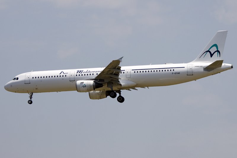Air Mediterranee, F-GYAO, Airbus, A321-111, 17.06.2009, TLS, Toulouse, France 

