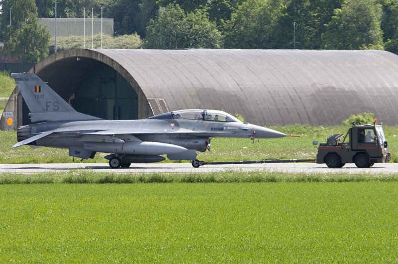 Belgium - Air Force, FB-17, Sabca, F16BM Fighting Falcon, 20.05.2009, EBFS, Florennes, Belgium 
