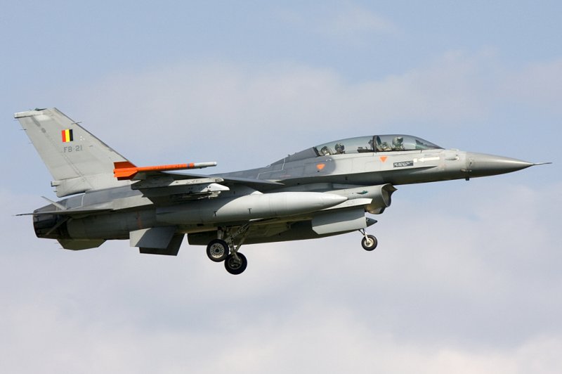 Belgium - Air Force, FB-21, Sabca, F-16BM Fighting Falcon, 10.04.2009, EBFS, Florennes, Belgium 