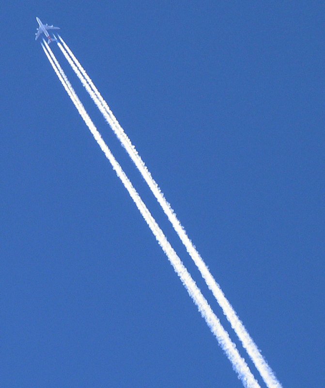 berflug einer Boeing 747-400 ber die Schsische Schweiz am 24.02.2008 um 11:35 in sdstlicher Richtung.