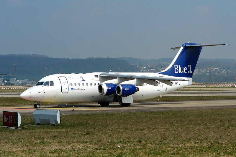 Blue 1, OH-SAO, BAE Systems Avro 146-RJ85. Die Maschinen der finnischen Gesellschaft sind regelmssig in Kloten zu sehen. 5.4.2007