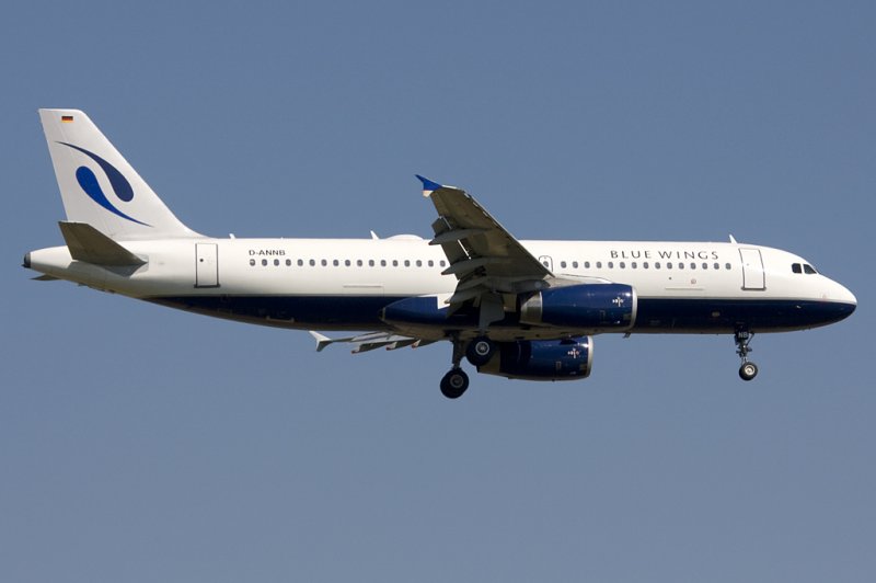 Blue Wings, D-ANNB, Airbus, A320-232, 23.05.2009, FRA, Frankfurt, Germany 


