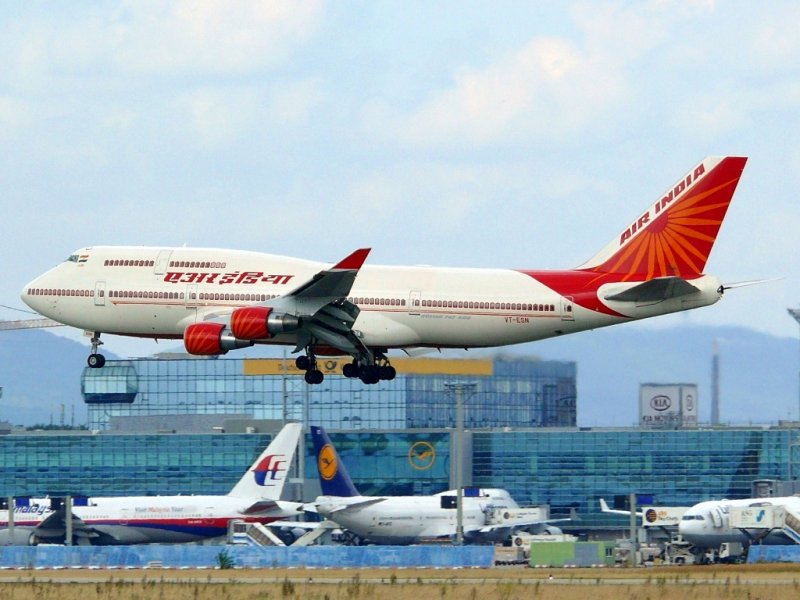 Boeing 747-437 von Air India am 9.8.2008 in Frankfurt