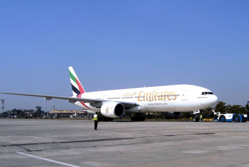 Boeing 777 der Emirates am 16.02.2009 - ButhoAirport Islamabad