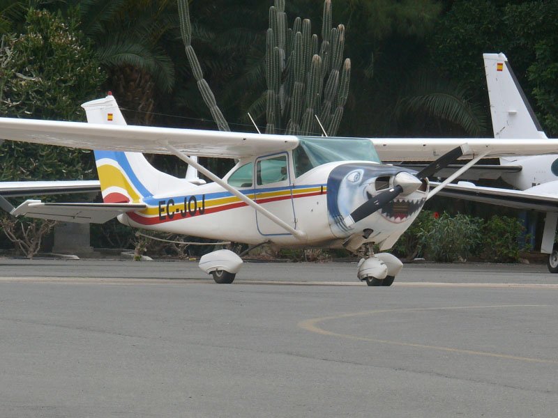 Cessna Privat EC-JOJ Airport Aero Club Gran Canaria - Playa de Ingles/Maspalomas