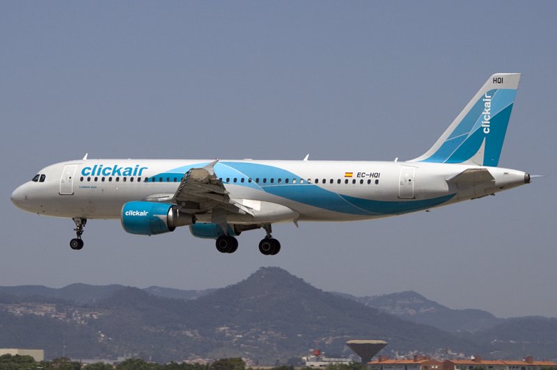 Clickair, EC-HQI, Airbus, A320-214, 13.06.2009, BCN, Barcelona, Spain 

