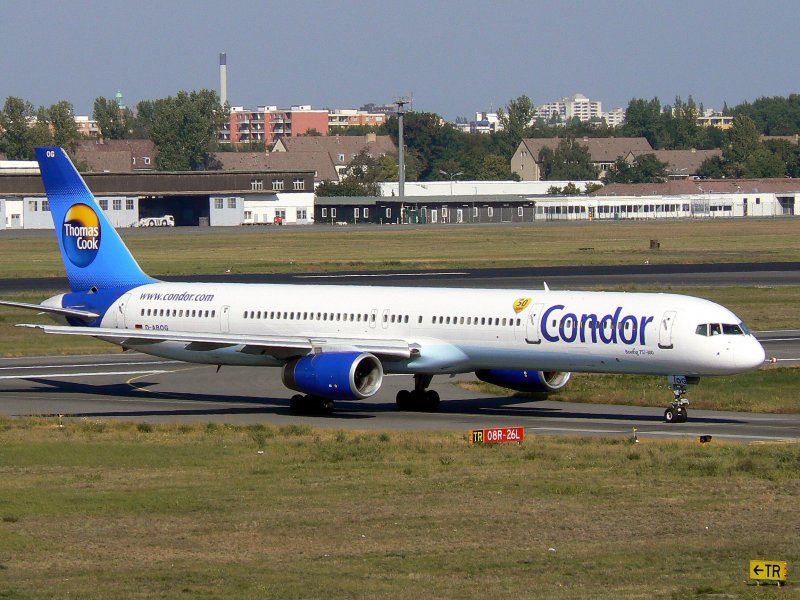 Condor B 757-330 D-ABOG am 23.09.2006 auf dem Flughafen Berlin-Tegel