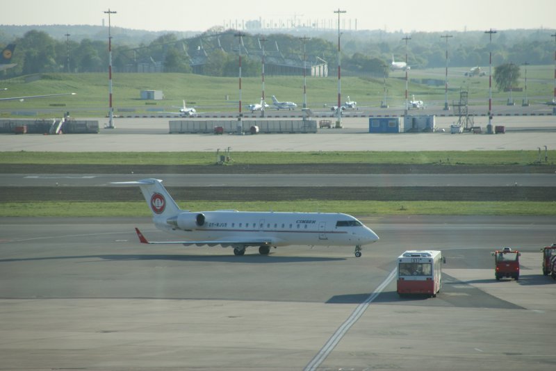 CRJ-200 der Cimber Air