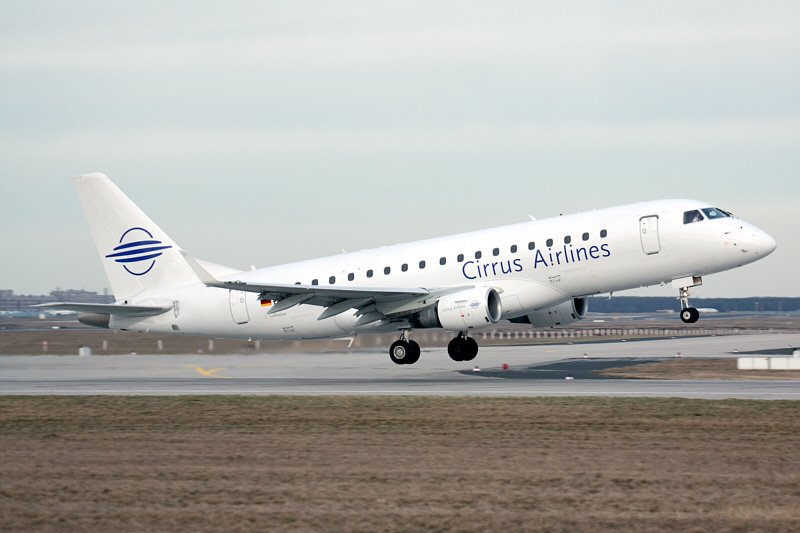 D-ALIB, ERJ-170-200LR, Frankfurt EDDF/FRA, 18.03.09, Cirrus ERJ-170 ist taking off from 18W (EOS50D +Sigma 50-500)
