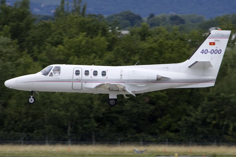 Di Air, 4O-OOO, Cessna, 500 Citation I, 19.07.2009, GVA, Geneve, Switzerland 

