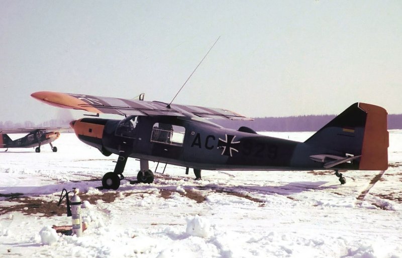 Do-27 - AC+929 der Luftwaffe aus Uetersen bei Schulungsflgen in Itzehoe-Hungriger Wolf - 1964.