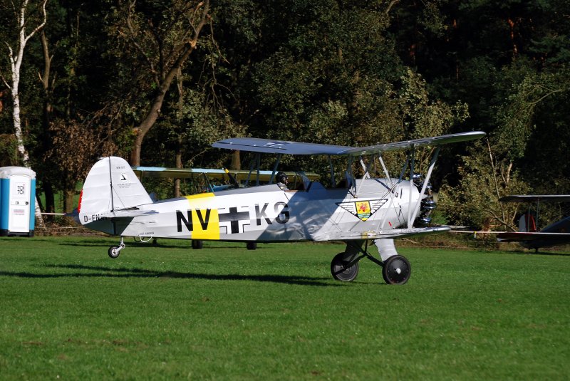 Eine Focke Wulf Stieglitz beim Flugtag 2008 auf dem Flugplatz Weser-Wmme am 30.08.08