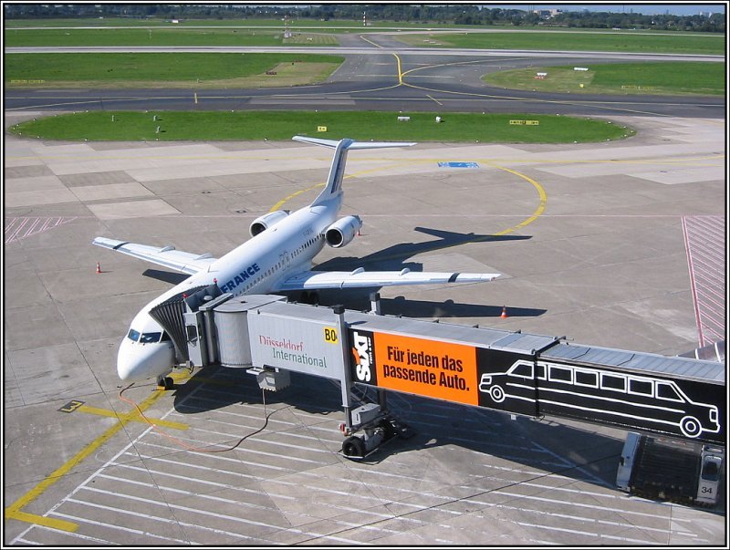 Eine Maschine der Air France auf dem Flughafen Dsseldorf International. (09.09.2006)