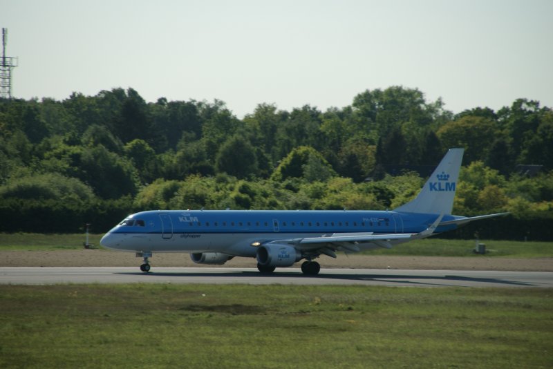 Embraer ERJ-E190 der KLM Cityhooper