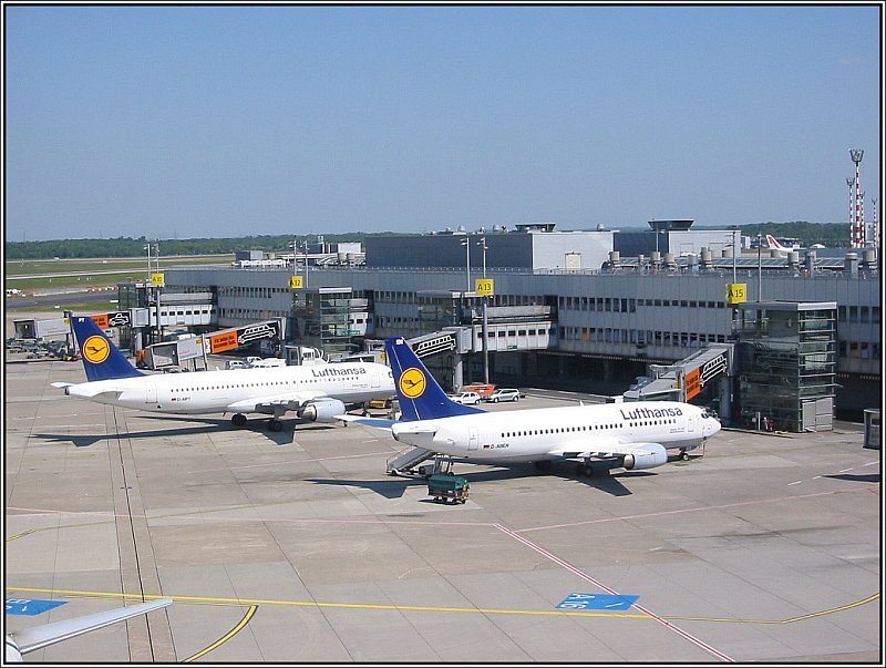 Flughafen Dsseldorf am 03.05.2007. Im Bild Maschinen der Lufthansa.