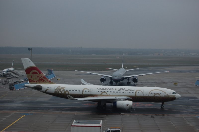 Gulf Air Airbus A330-243 Frankfurt ( schlechtes Wetter )