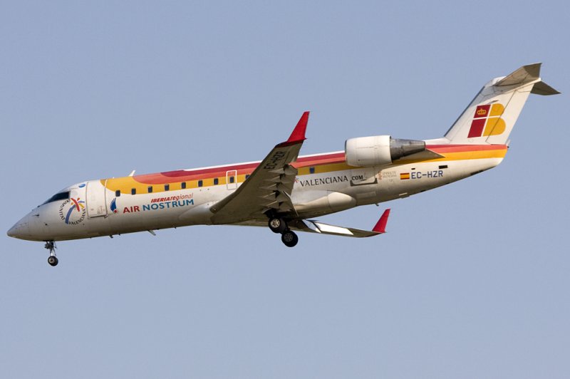 Iberia - Air Nostrum, EC-HZR, Bombardier, CRJ 200ER, 21.04.2009, FRA, Frankfurt, Germany 

