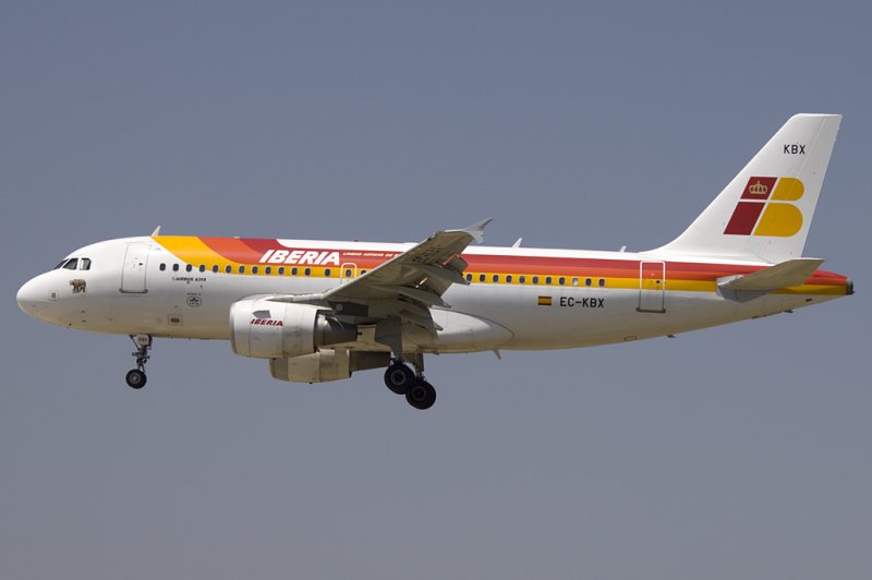 Iberia, EC-KBX, Airbus, A319-111, 13.06.2009, BCN, Barcelona, Spain 

