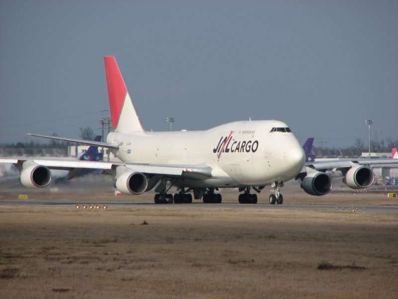JA8911,  Japan Airlines - JAL Cargo
Boeing 747-446(BCF)