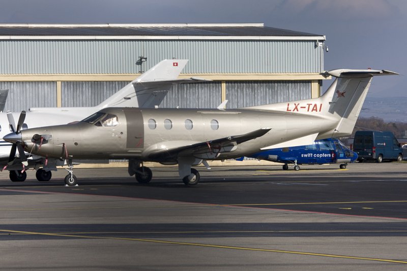 Jetfly , LX-TAI, Pilatus, PC-12-47E, 21.02.2009, GVA, Geneve, Switzerland 

