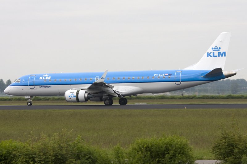 KLM Cityhopper, PH-EZA, Embraer, 190LR, 21.05.2009, AMS, Amsterdam, Netherlands 

